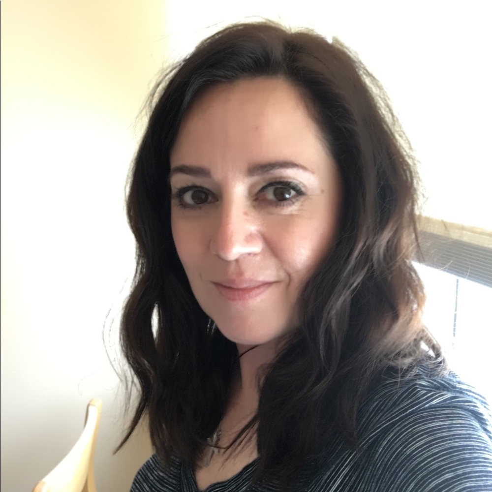 Meet your Posher, Liz